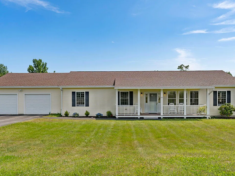 61 Cobb Farm Dr