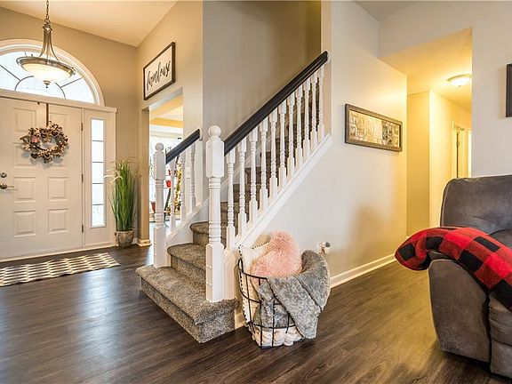 3rd image of 15134 Sawgrass Ln