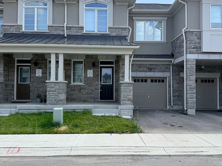 1257 Ferguson Dr #18 — Photo 1