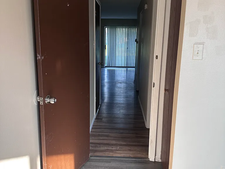 1555 N Winslowe Dr #1B — Photo 15