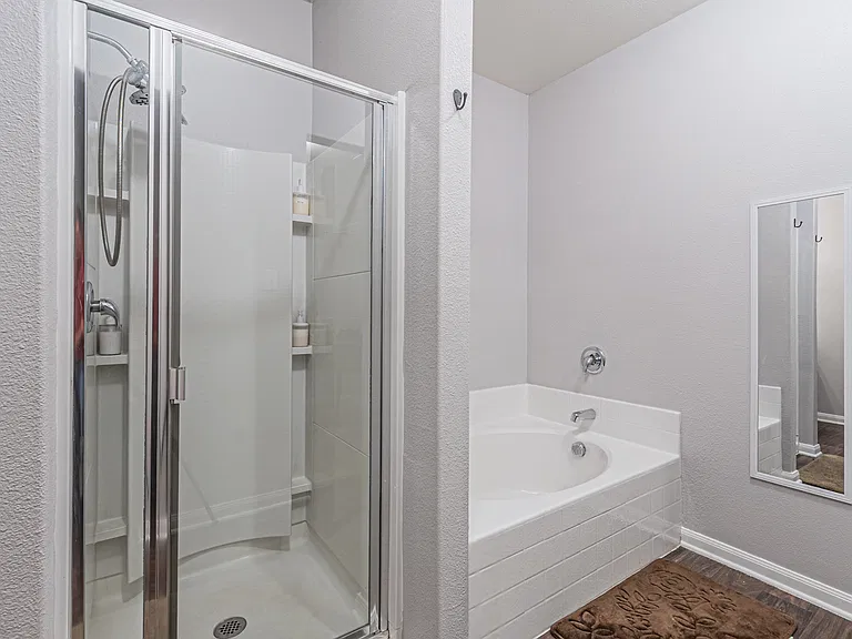 1313 Briercrest Dr — Photo 34
