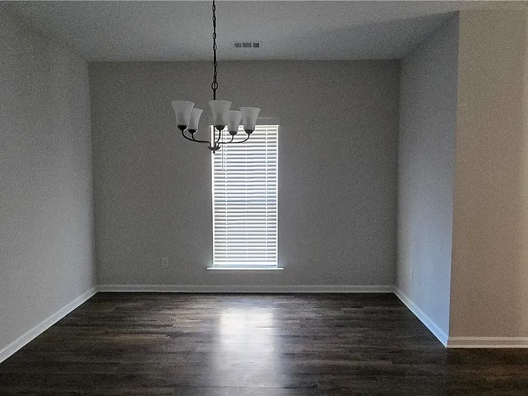 109 Exmoor Cir — Photo 9
