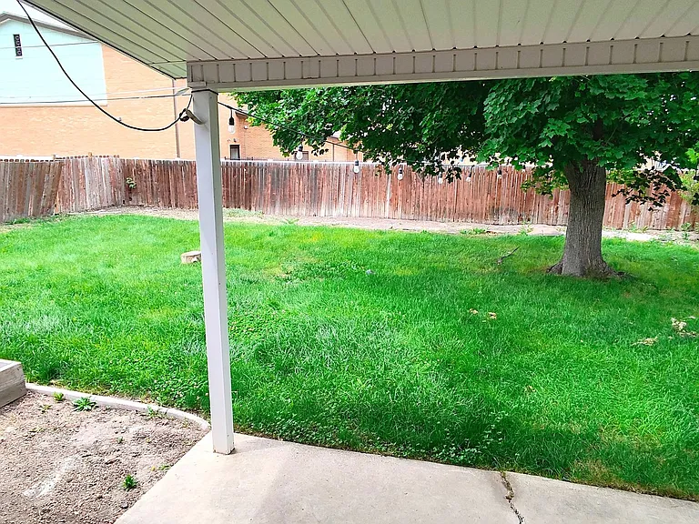 3096 S 1810 E — Photo 33