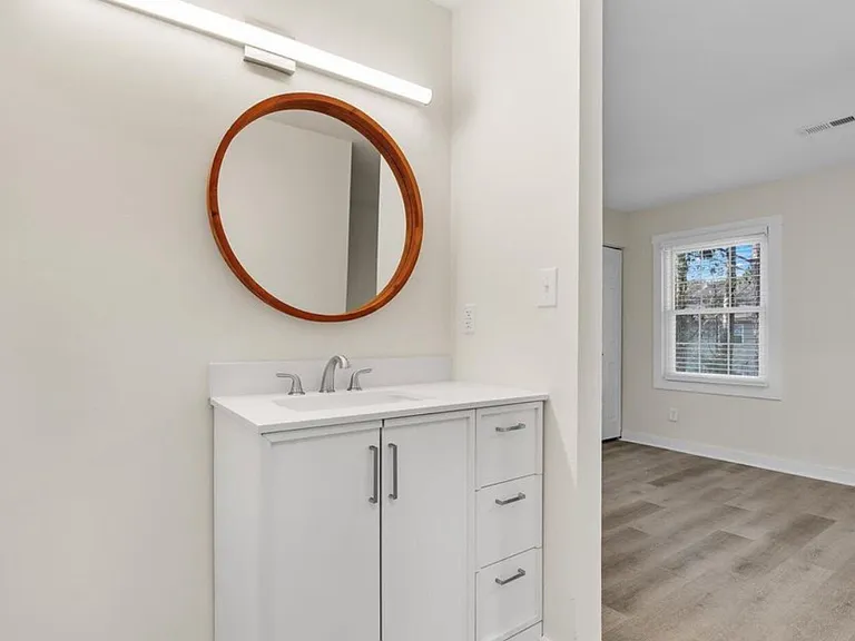 4918 Pompano Ct — Photo 16