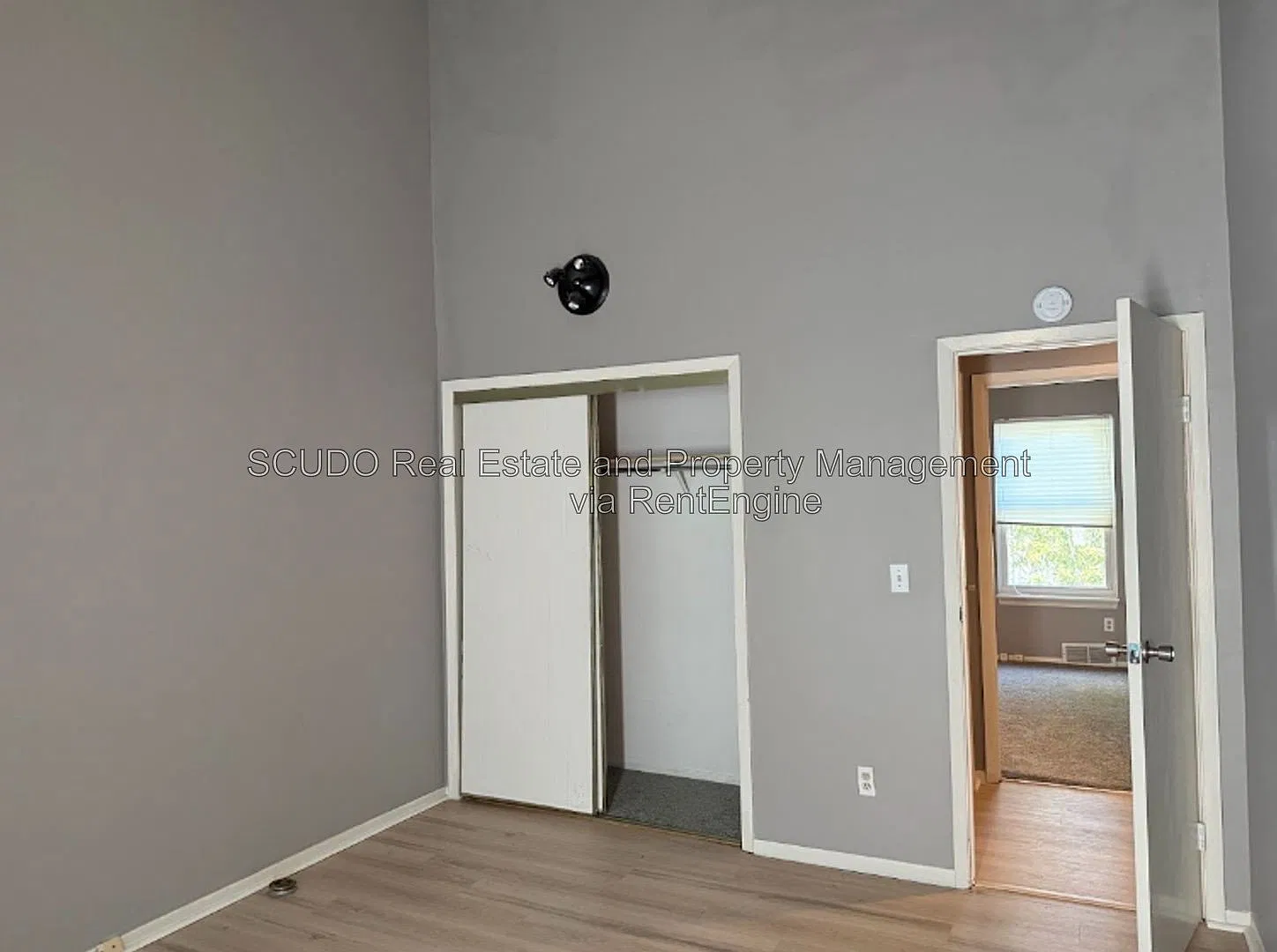 3 bed, 2.5 bath, 1460 sqft, $1,995 — Photo 3