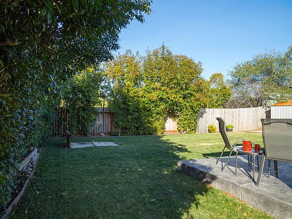 4th image of 12265 Dyer Ct