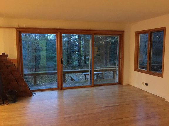 Great Room (with fireplace) to outdoors opens to kitcehn