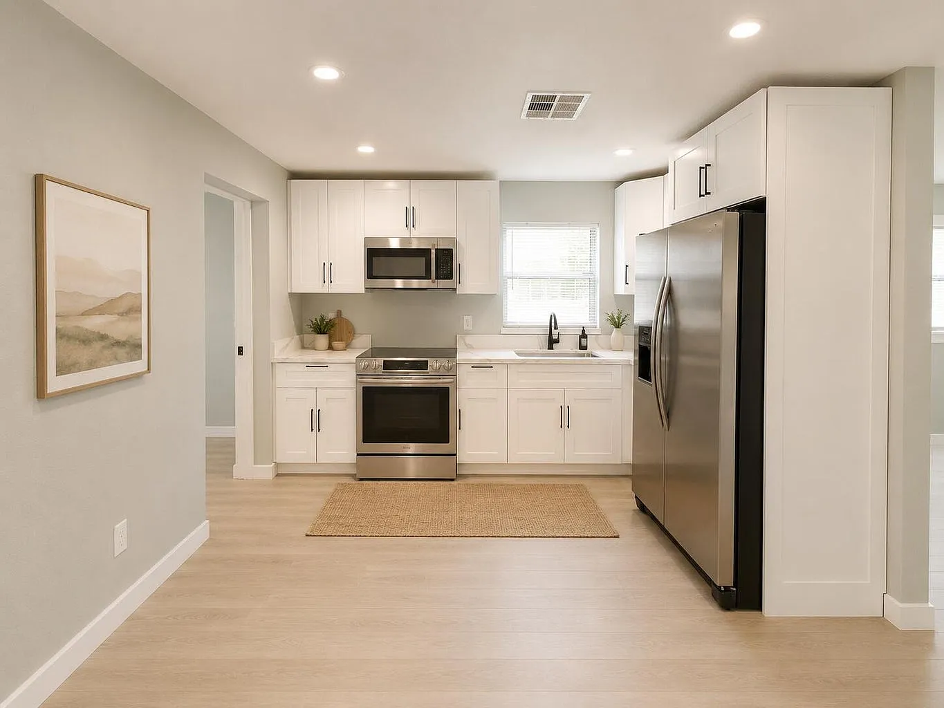 4 bed, 2000 sqft, $3,500 — Photo 2