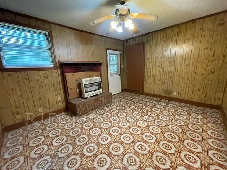 3831 Egypt Central Rd — Photo 14