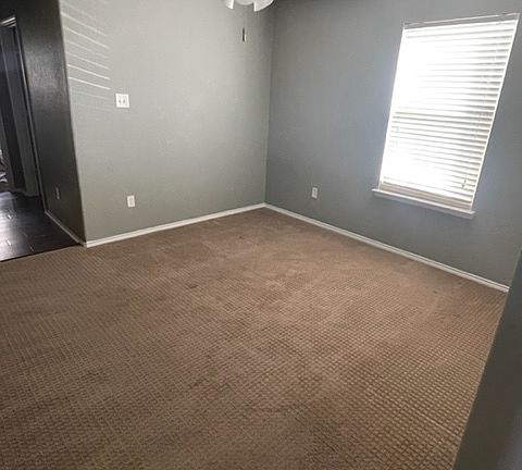 5th image of 4212 Alfalfa Dr