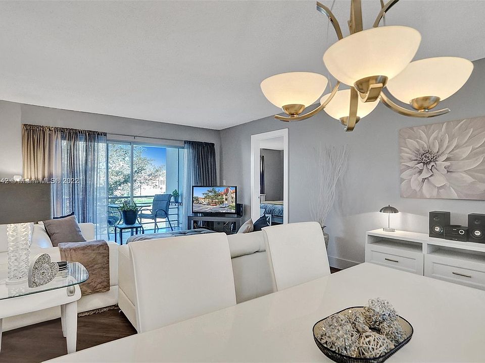 1st image of 2700 W Sunrise Lakes Dr #304