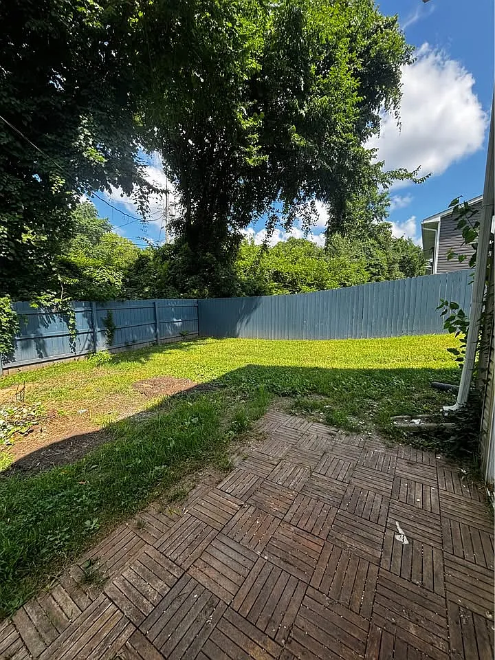 4 bed, 1456 sqft, $1,700 — Photo 3
