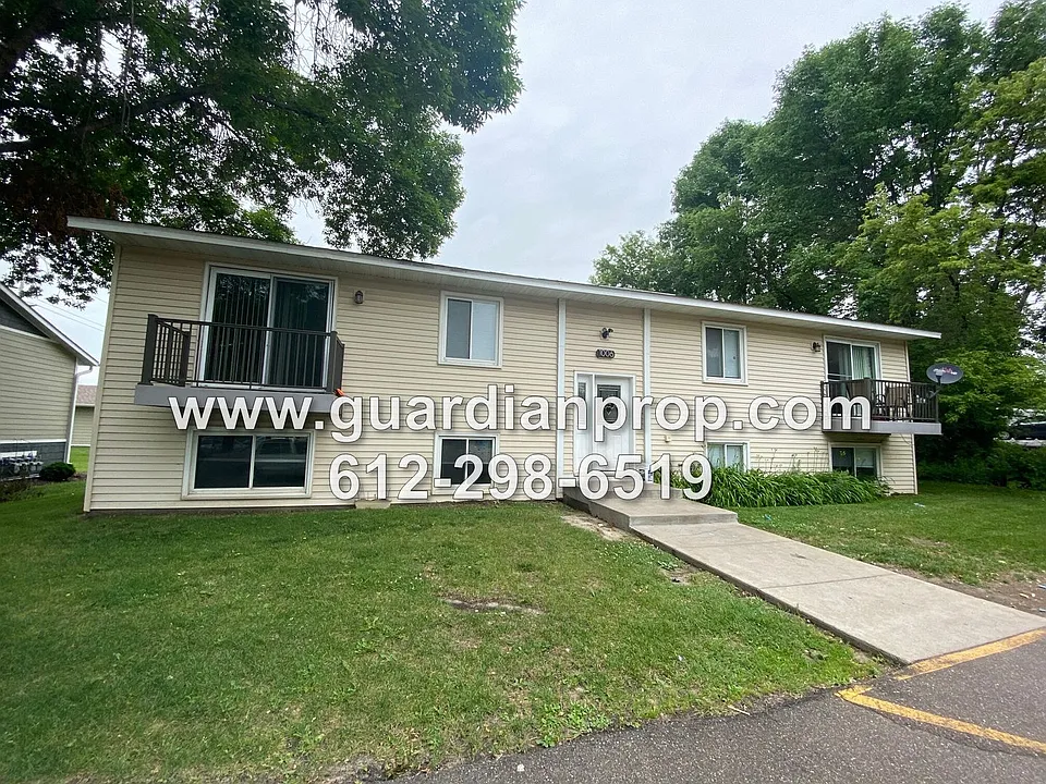 1006 12th Street SW