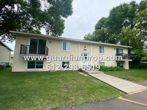 1006 12th Street SW, 1006 12th St SW APT 2, Forest Lake, MN 55025