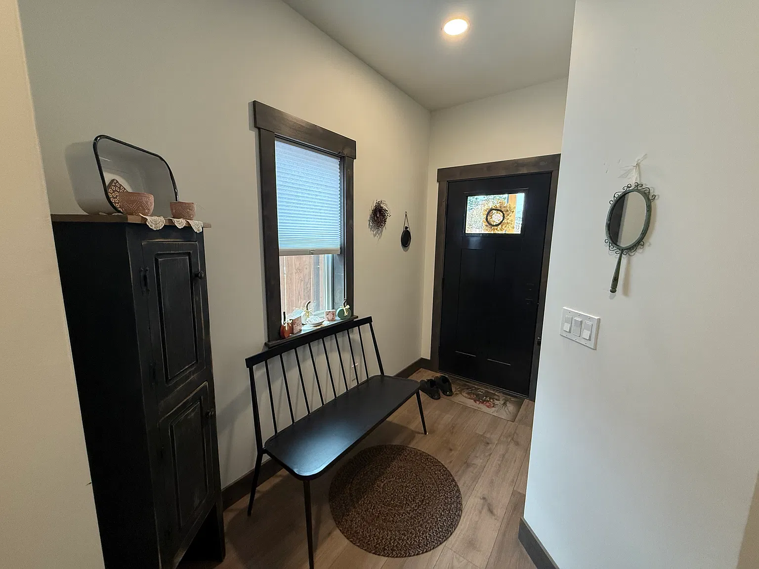 2 bed, 2.5 bath, 1034 sqft, $2,000 — Photo 3