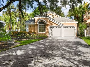 12950 Oak Knoll Dr, Palm Beach Gardens, FL 33418