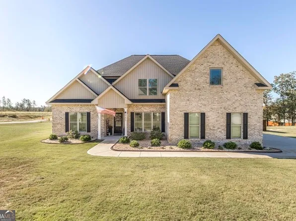 241 Lannington Dr, Lizella, GA 31052