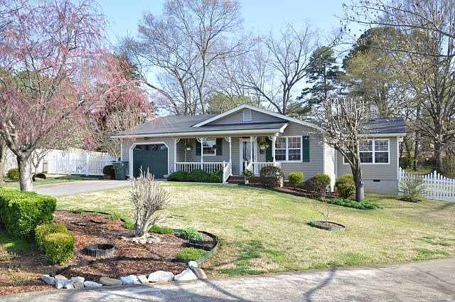 1st image of 4515 Haynes Ln