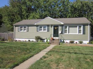 127 Benham Hill Rd, West Haven, CT 06516