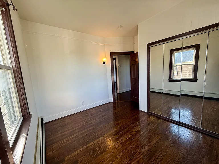 86 Edgewood Ave #2E — Photo 17