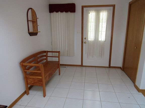 4th image of 9418 174th St