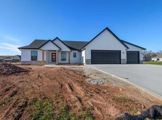 N1162 Bonaventure Ter, Greenville, WI 54942