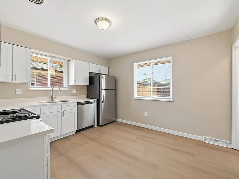 5565 S Delaware St #5571 — Photo 5