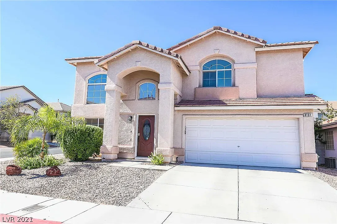 8101 Peach Flare St — Photo 4