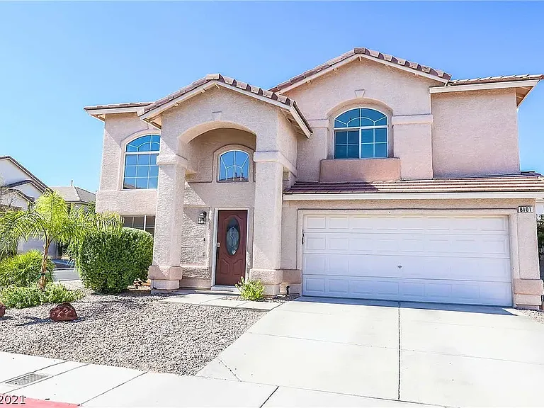8101 Peach Flare St — Photo 4