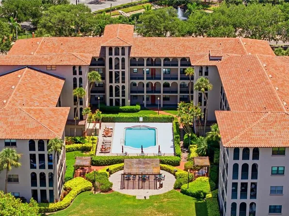 6150 Gulfport Blvd S APT 208, Gulfport, FL 33707