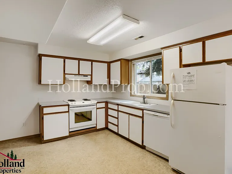 17229 SE Julie Pl — Photo 6