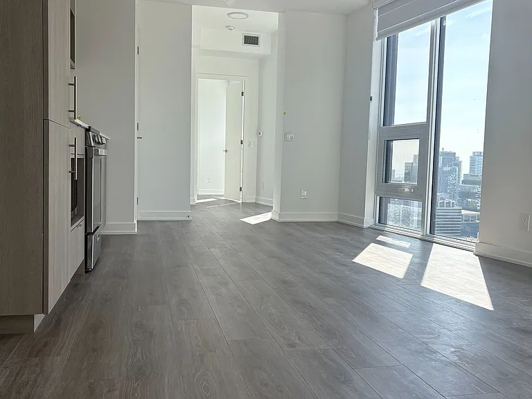100 Queen St E #3506 — Photo 5