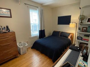 2100 W Addison St, Chicago, IL 60618