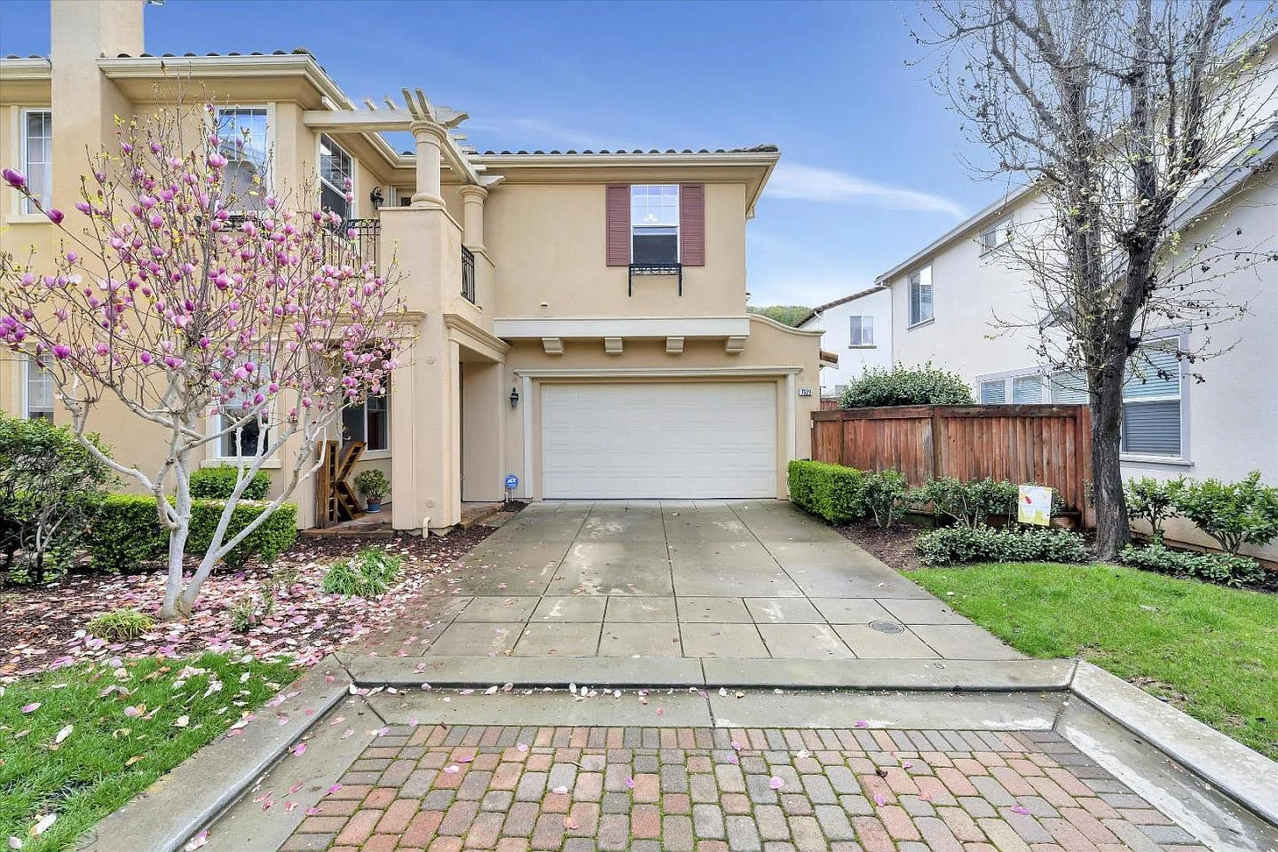 7522 Edinburgh Way photo 1