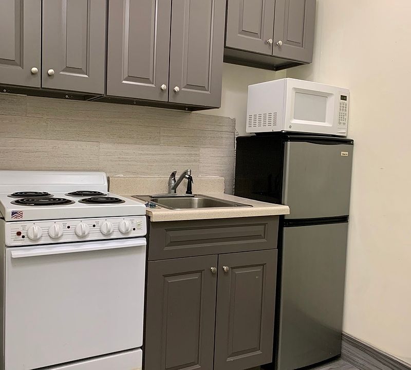1st image of 41 E 30th St #2CC
