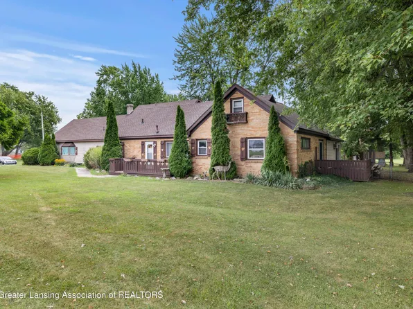 8405 W Saint Joseph Hwy, Lansing, MI 48917