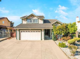 142 Eagle Ct, Hercules, CA 94547