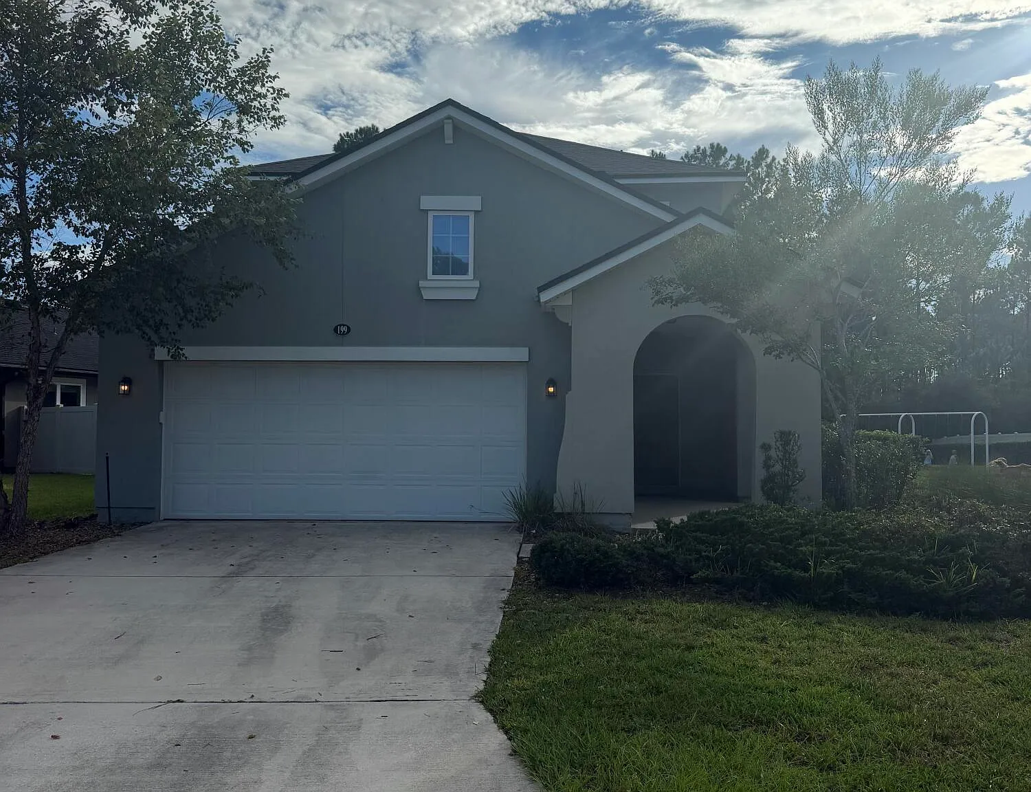 3 bed, 2.5 bath, 2053 sqft, $2,900 — Photo 1