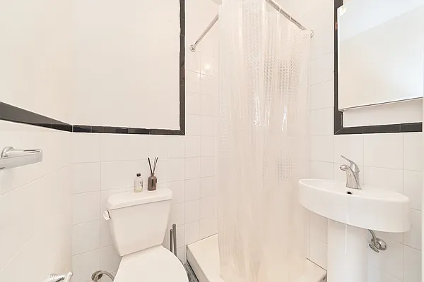 Rented by Living New York | media 24