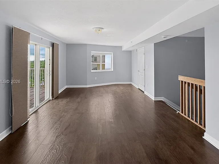 280 SW 20th Rd #904 — Photo 25