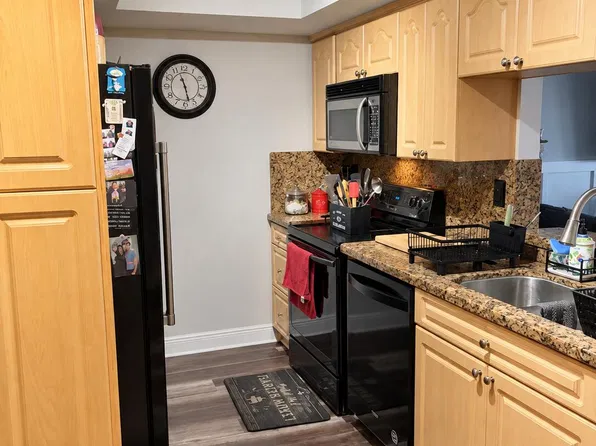 3915 NW 94TH Way, Sunrise, FL 33351