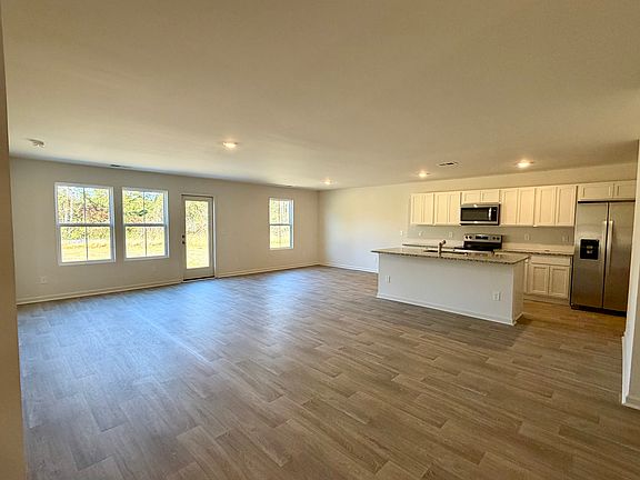 Great room / Kitchen