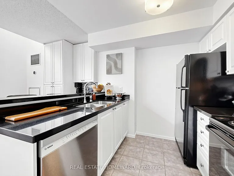 200 Manitoba St #233 — Photo 10