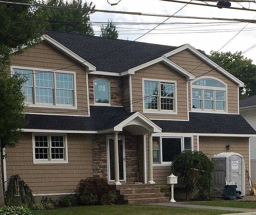 1st image of 1104 Park Blvd