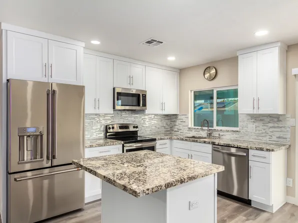 1602 W Rockwood Dr, Phoenix, AZ 85027
