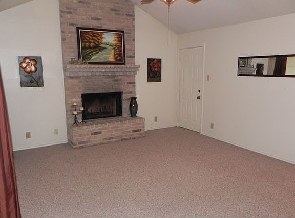 5th image of 1117 Mossy Ln