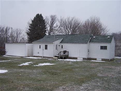 2nd image of 545 Marker Ln