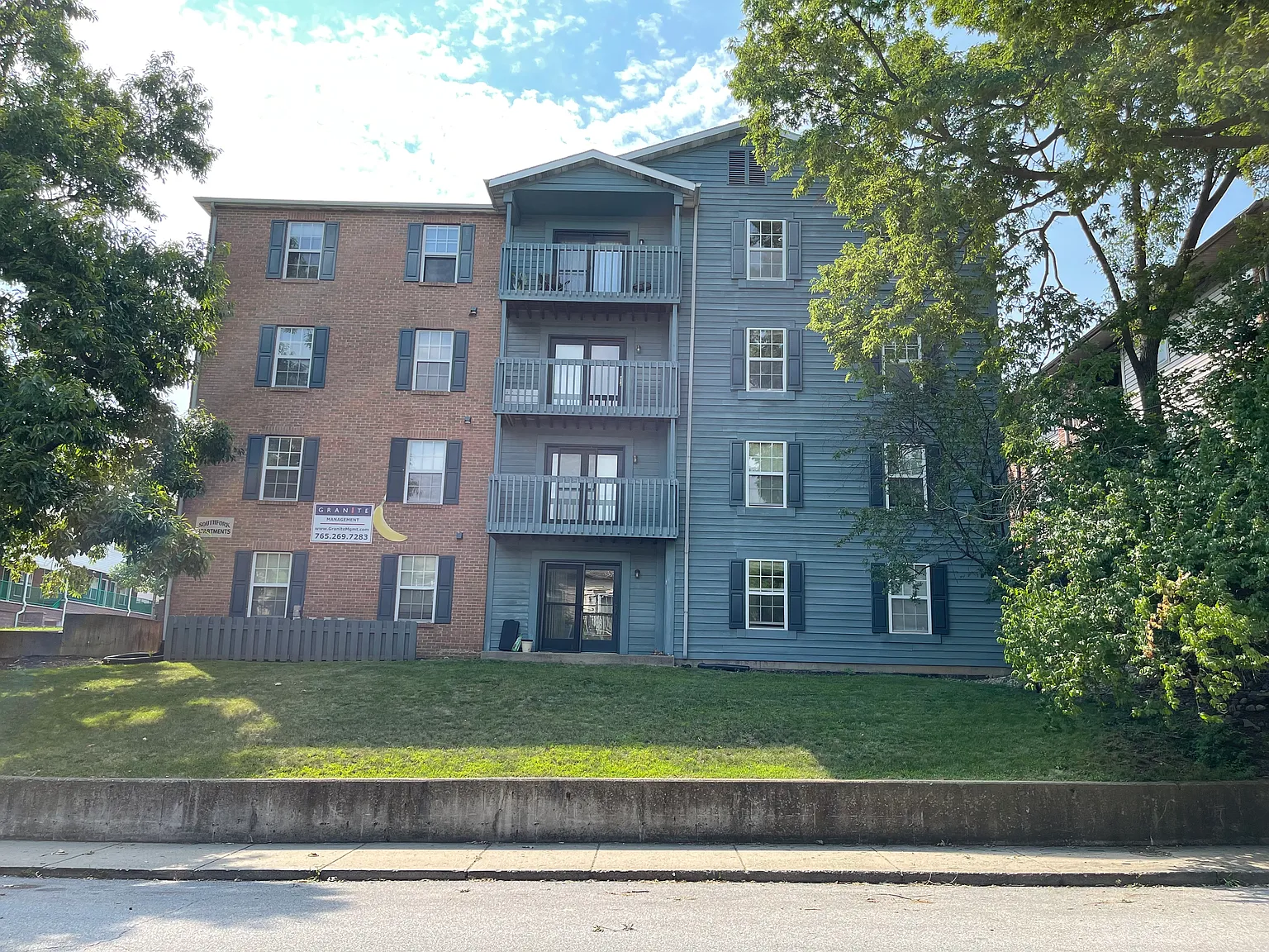 Southfork Apartments — Photo 1