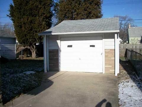 2nd image of 20025 Elkhart St