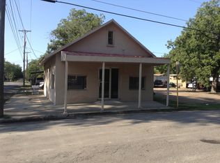 315 W Strickland St, Del Rio, TX 78840